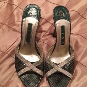 Gina elegant slip on fancy shoes,snake skin